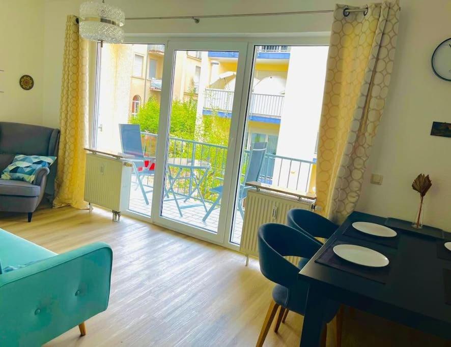 Sonniges Apartment In Ruhiger Und Zentraler Lage بفورتسهايم المظهر الخارجي الصورة